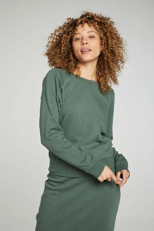 Long Sleeve Crew Neck Raglan Pullover