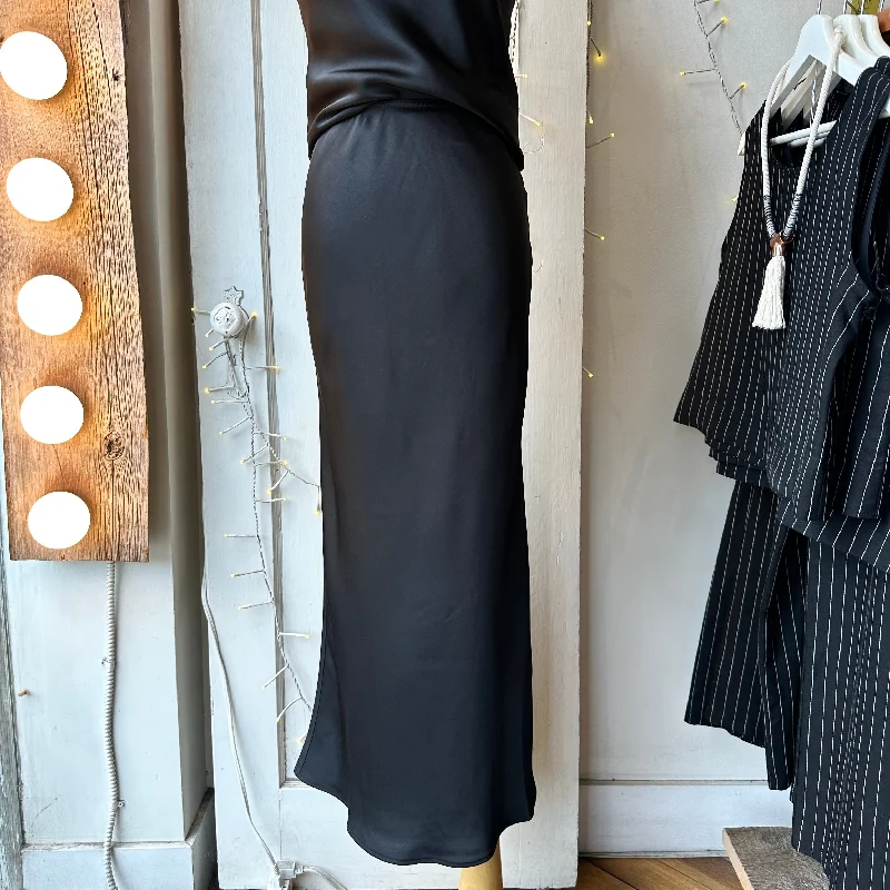 Gentle Fawn // Selena Skirt Black