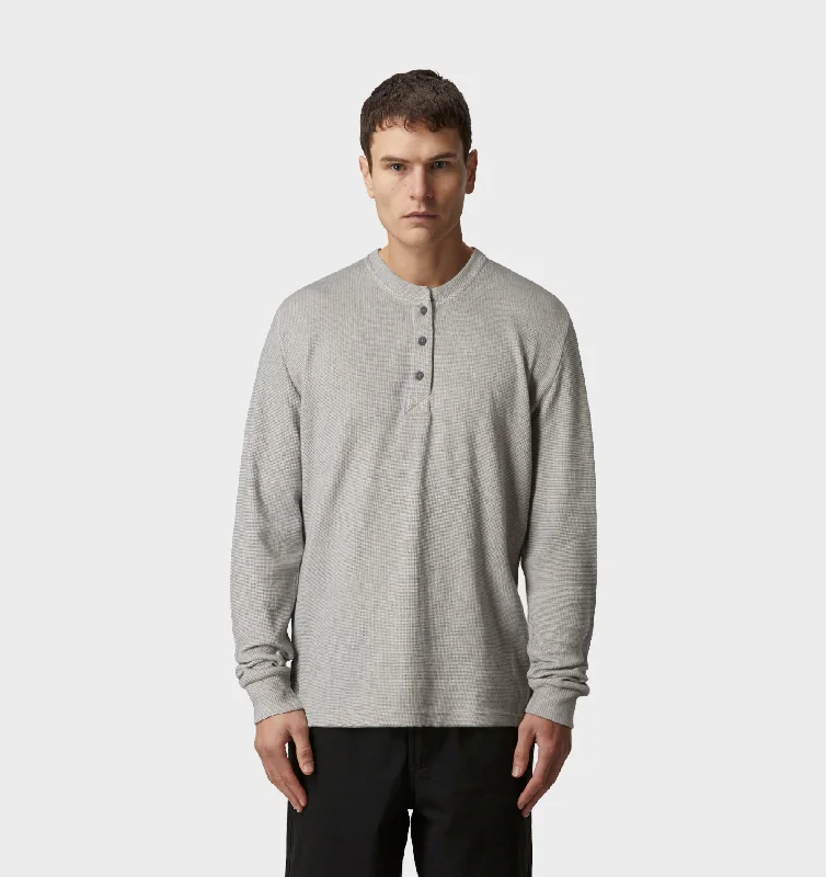 Henley LS Tee - Concrete Marle